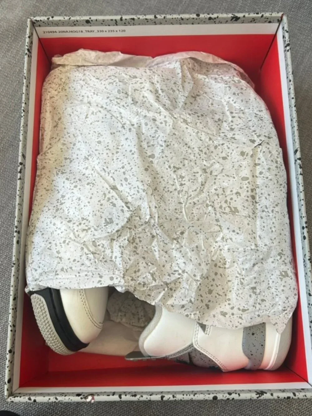 Air Jordan 4 Retro OG White Cement 2025 FV5029-100 Size 9